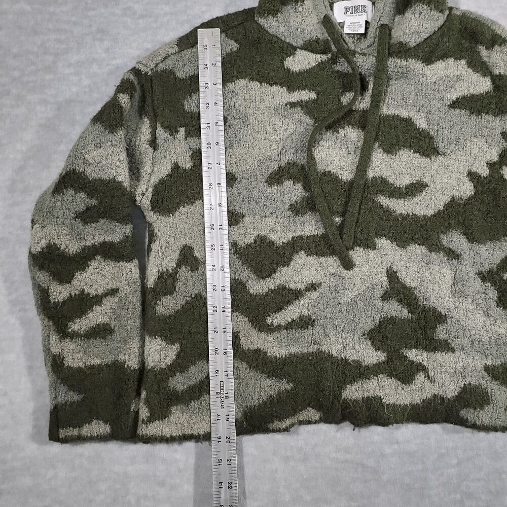 PINK Victoria's Secret Hoodie Womens Medium Green Camo Fuzzy Cropped Drawstring - Picture 4 of 8